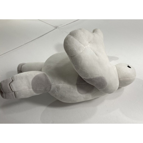 Disney Baymax 12" Big Hero 6 White Plush Toy Robot Jointed Shoulder Movable Arms - Picture 4 of 12
